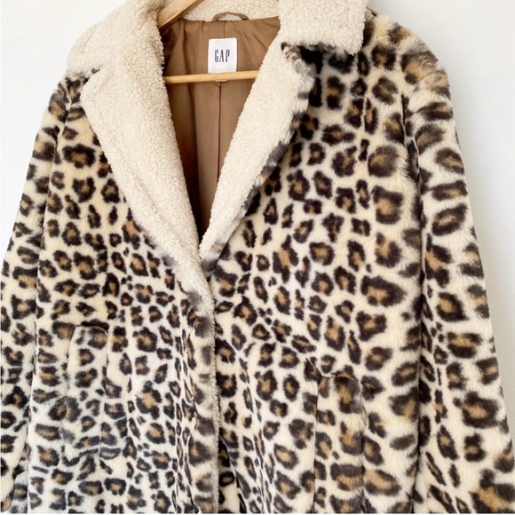 ๐๐Gap Faux Fur Cheetah Print Long Coat. Size medium - Picture 12 of 12